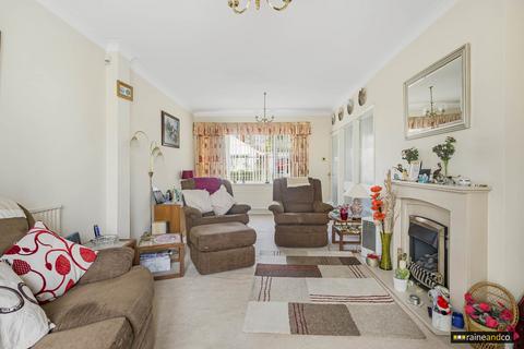undefined, The Ryde, Hatfield