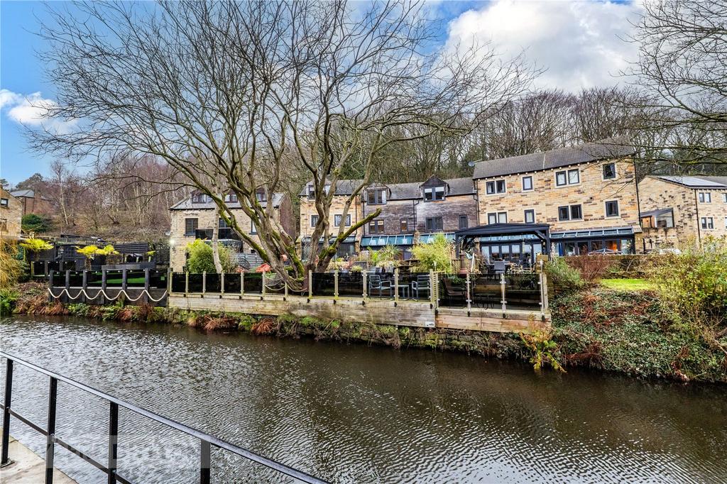 Canal Side