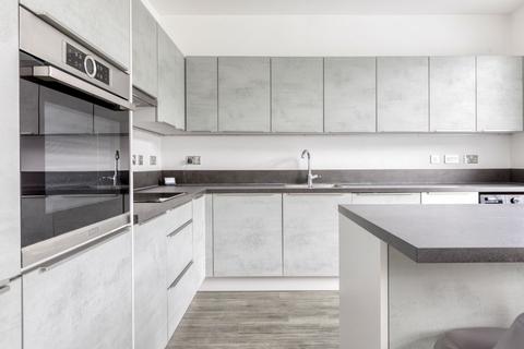 3 bedroom detached house for sale, Longcross, Surrey