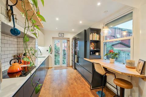undefined, Estcourt Avenue, Leeds, West Yorkshire