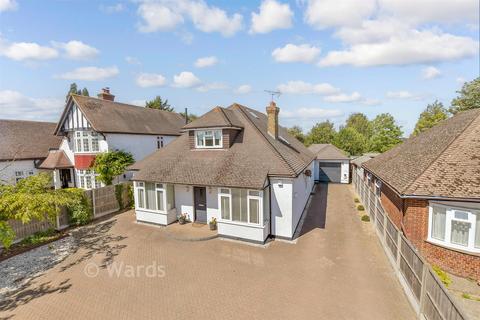 5 bedroom detached house for sale, London Road, Sittingbourne ME9