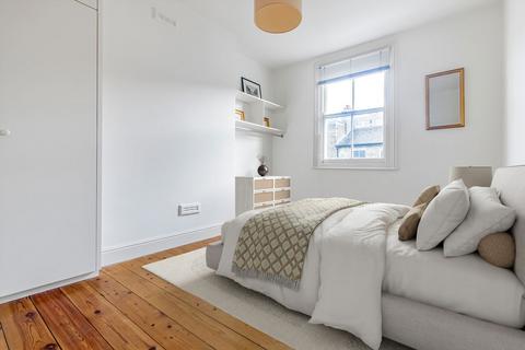 2 bedroom flat for sale, Leverton Street, London NW5