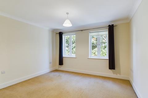 2 bedroom apartment to rent, Walnut Mews, Peterborough PE3