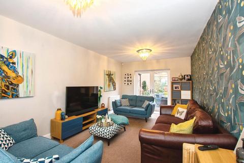4 bedroom detached house for sale, Yoxall Way, Streethay, Lichfield