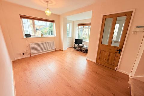 2 bedroom semi-detached house for sale, Queens Court, Shipley BD18
