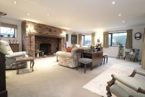 undefined, Tudor Close, Balsall Common, CV7