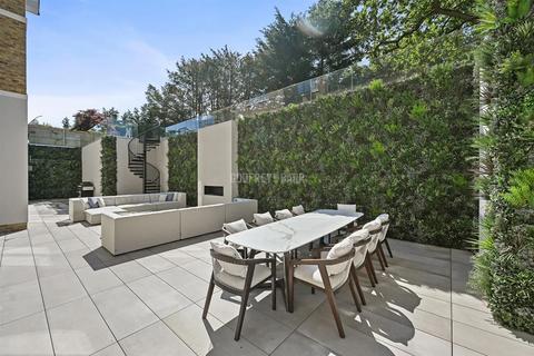 3 bedroom apartment to rent, Bushey WD23