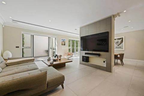 3 bedroom apartment to rent, Bushey WD23