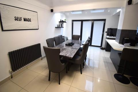 undefined, Clydesdale, Whitby, Ellesmere Port
