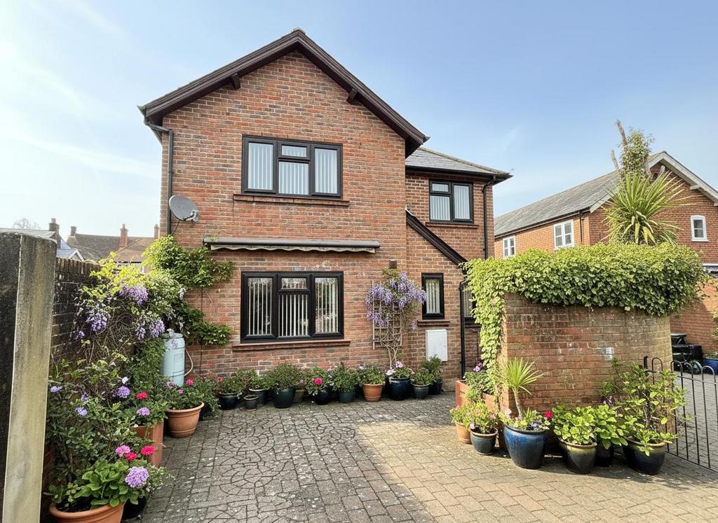 Two bedroom town centre property