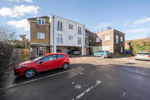 undefined, Alpha Road, Surbiton