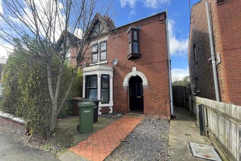 Room 2, Garton End Road, Peterborough, PE1 4EW