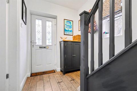 3 bedroom semi-detached house for sale, Trowell Avenue, Wollaton, Nottingham