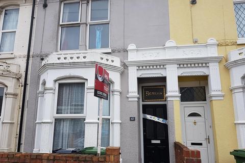 Pitcroft Road, Portsmouth PO2