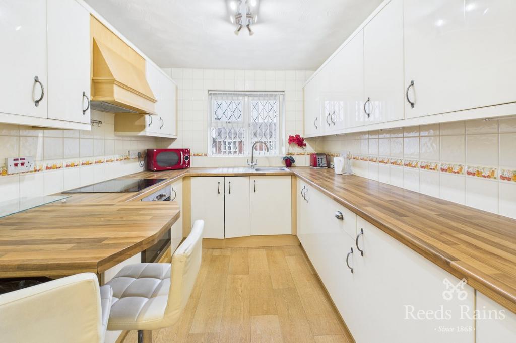 Breakfast Kitchen