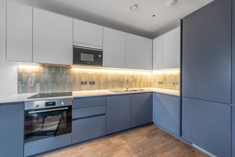 2 bedroom flat to rent, Park Lane, Wembley, HA9