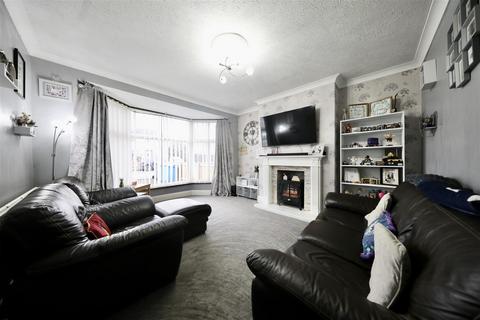 3 bedroom terraced house for sale, Grammar School Road, Hull