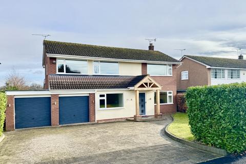 4 bedroom detached house for sale, Gingerbread Lane, Cheshire CW5