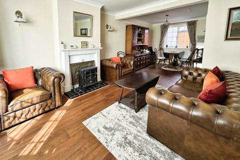 undefined, North Salts, East Sussex TN31