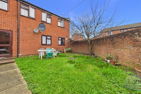 Sandringham Way, Waltham Cross