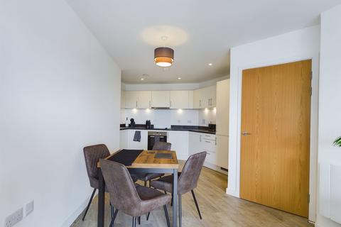 2 bedroom apartment to rent, Ifield Road, Crawley RH11