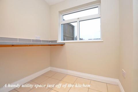 3 bedroom semi-detached house for sale, Smith Avenue, King's Lynn PE30
