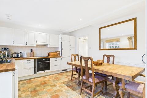 undefined, Church End, Buckingham MK18