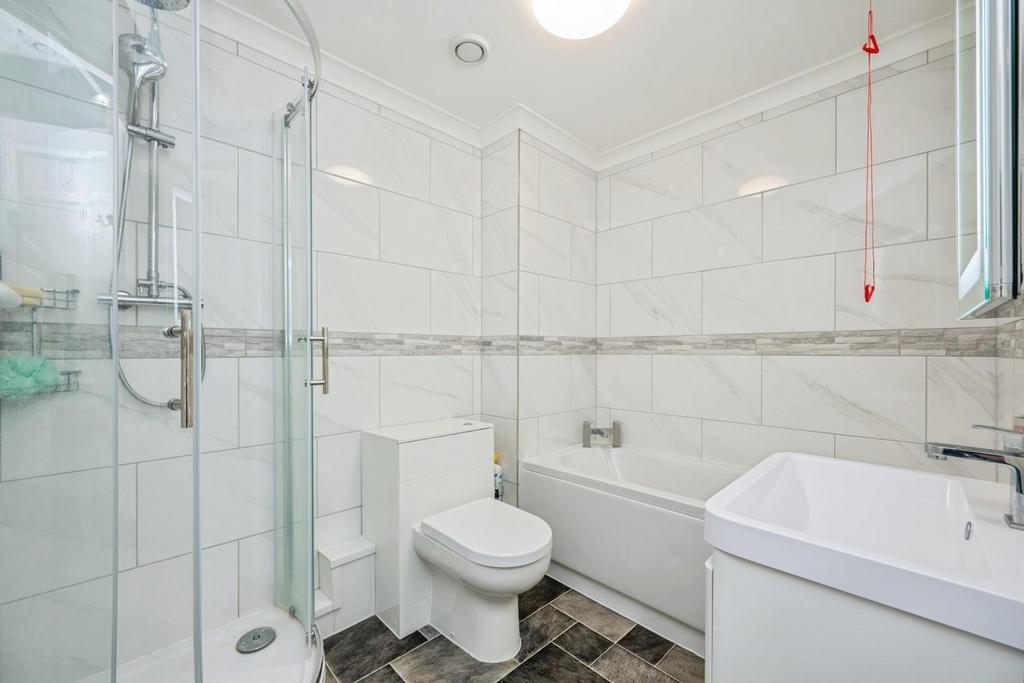 8minstercourt-5.jpg
