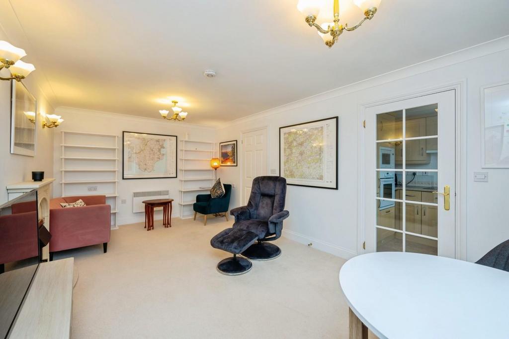 8minstercourt-10.jpg
