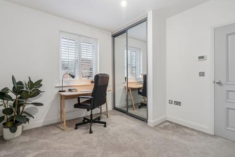 2 bedroom semi-detached house for sale, Uttley Lane, Beaconsfield HP9