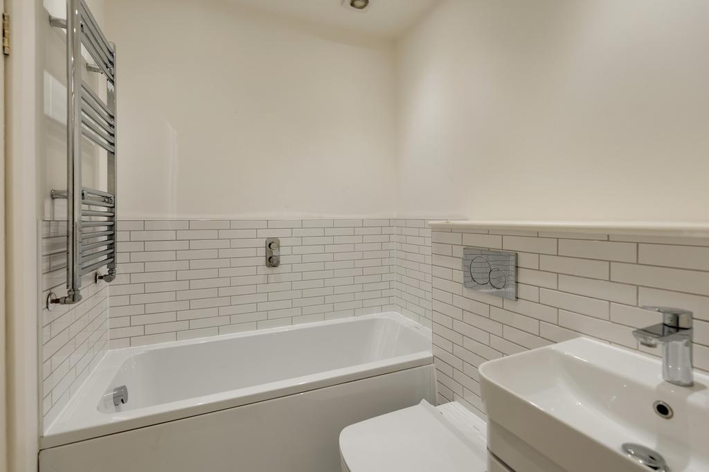 Bathroom ()
