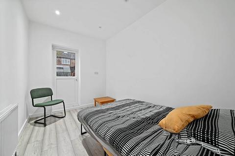 3 bedroom house for sale, Primrose Avenue, Enfield EN2