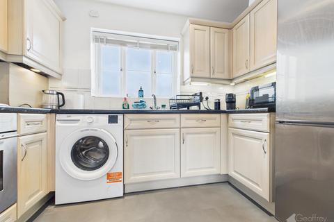 1 bedroom flat for sale, Fairfield Crescent, Great Ashby, Stevenage SG1