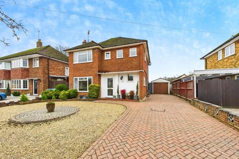 Merryfield Drive, Horsham RH12