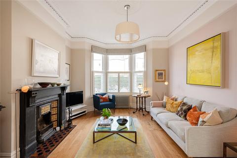 5 bedroom terraced house to rent, Franconia Road, Clapham SW4