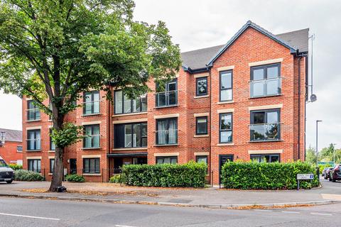 Stretford Road, Urmston, Manchester, M41