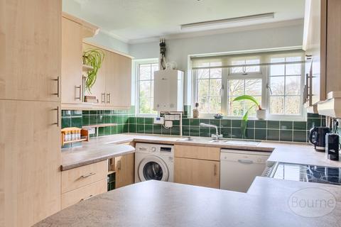 2 bedroom maisonette for sale, Trafalgar Court, Farnham, Surrey, GU9