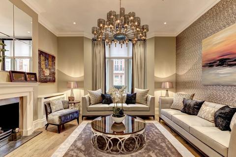 Green Street, Mayfair, London W1K