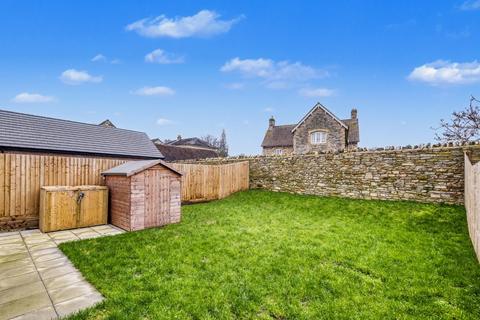 undefined, Central Wedmore