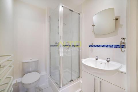2 bedroom flat to rent, Tristan Court, King George Crescent, Wembley, Middlesex HA0