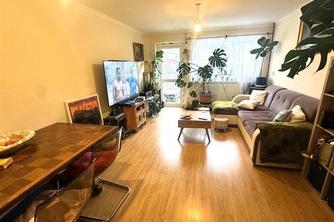 undefined, Natalie Close, Bedfont