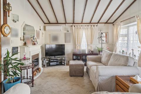 undefined, Orchards Residential Park, Slough SL3