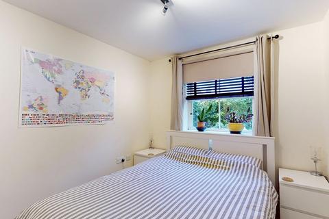 1 bedroom flat to rent, Candler Mews, TW1