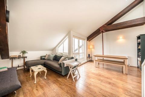 2 bedroom flat for sale, Burrells Wharf Square, London E14