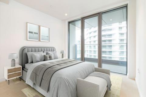 3 bedroom flat to rent, Park Drive, London E14