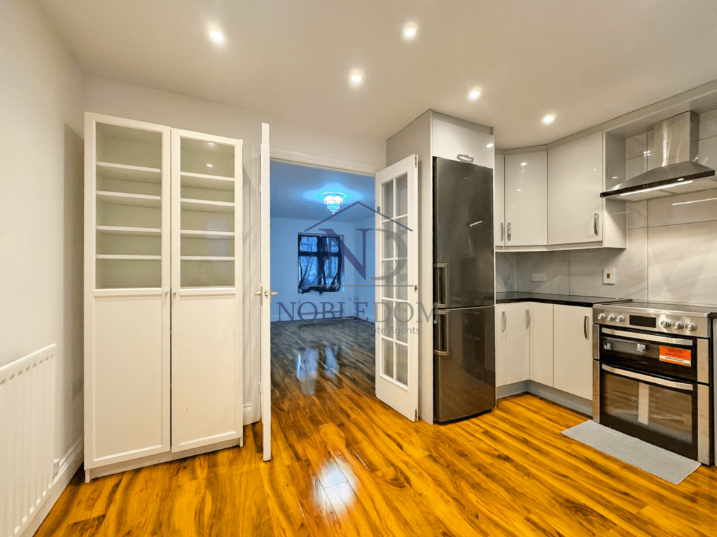 2 Bedroom House in Hounslow TW4