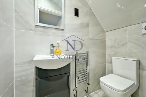 undefined, Hounslow, TW4