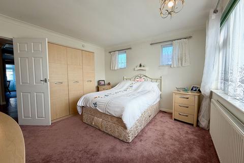 3 bedroom detached bungalow for sale, Vicarage Street, Broadstairs CT10