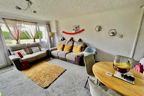 undefined, Valley Rise, Desborough, Kettering