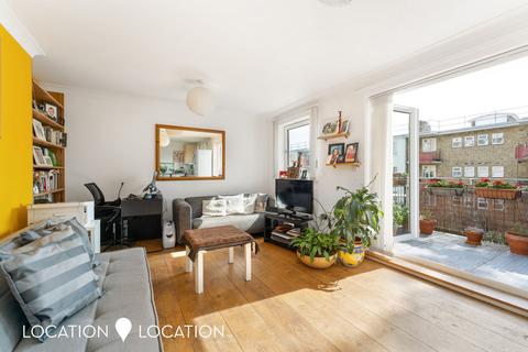 2 bedroom flat to rent, Alkham Road, Autumn House, N16
